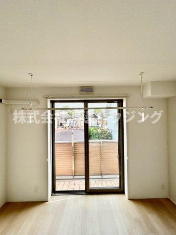 ＥＳＴＲＥＬＬＡ（エストレーラ）のその他|窓