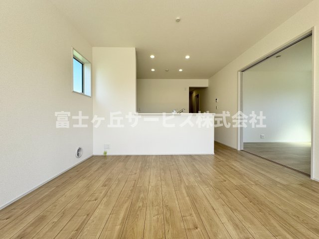 【キッチン】 | 焼津市高新田 新築一戸建て 1号棟 | キッチン正面です