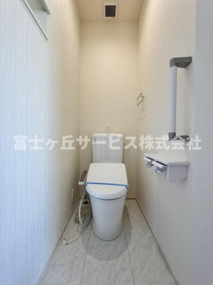【トイレ】 | 焼津市高新田 新築一戸建て 1号棟 | トイレです