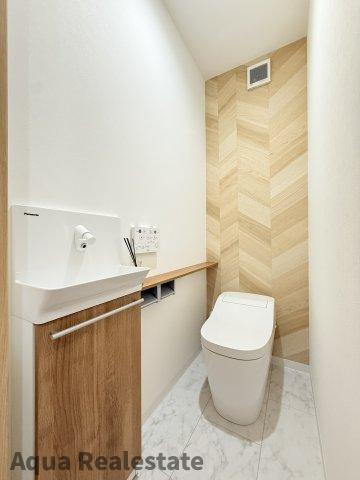 丸亀市飯山町川原の新築一戸建のトイレ|トイレも気になるポイント