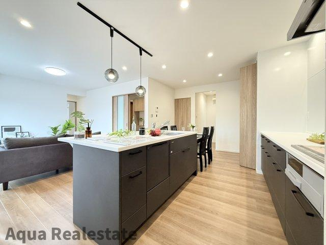 丸亀市飯山町川原の新築一戸建のキッチン|お料理しやすいキッチンです