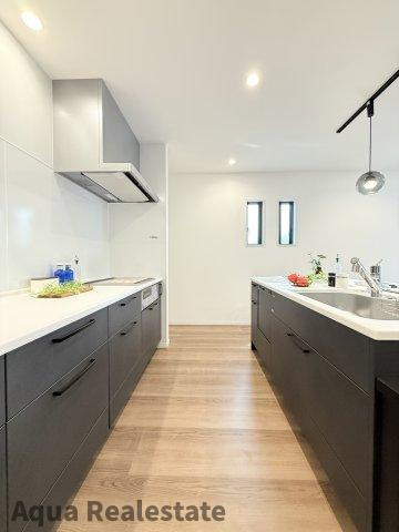 丸亀市飯山町川原の新築一戸建のキッチン|使いやすいキッチンです