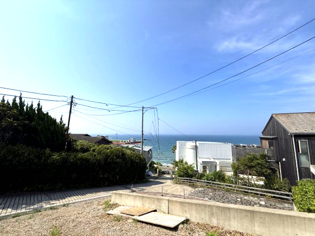 海一望！海岸線を見下ろす　富士山を臨むロケーションの展望|海を一望