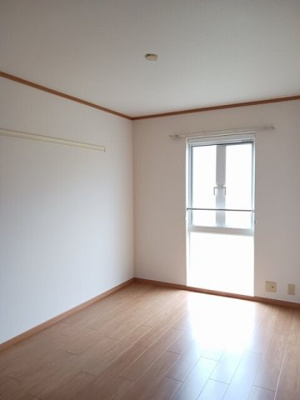 【内装】 | ブリーズ　メゾン・Ｆ | 明るい色調の室内です