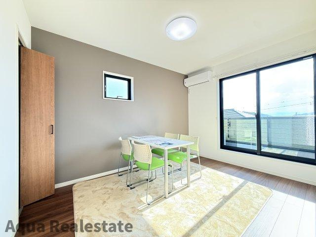 高松市国分寺町新居の新築一戸建の寝室|ゆとりの広さです