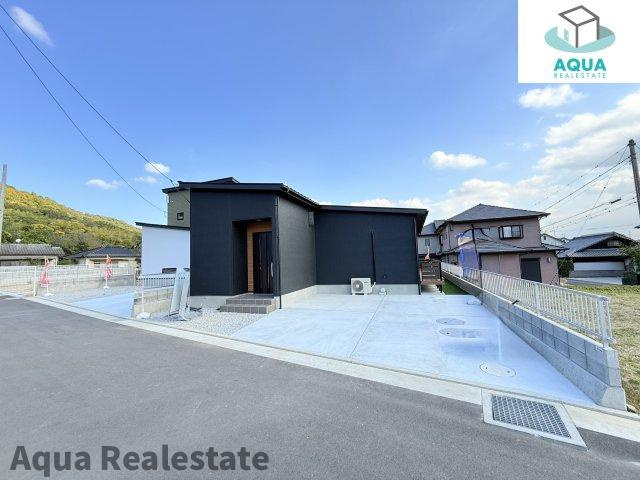 高松市国分寺町新居の新築一戸建