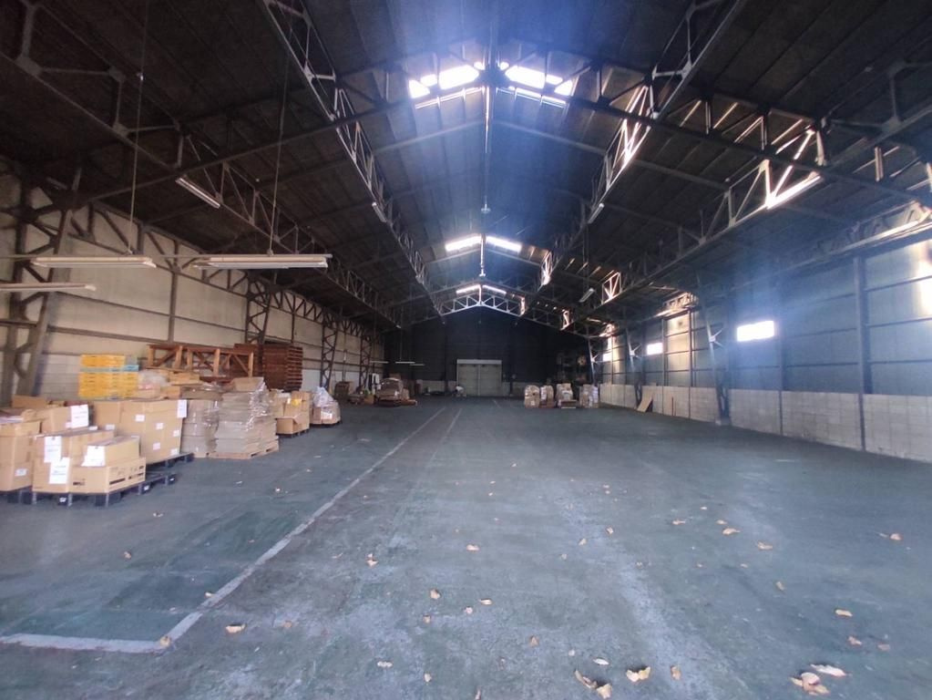 髙正新座倉庫の内装