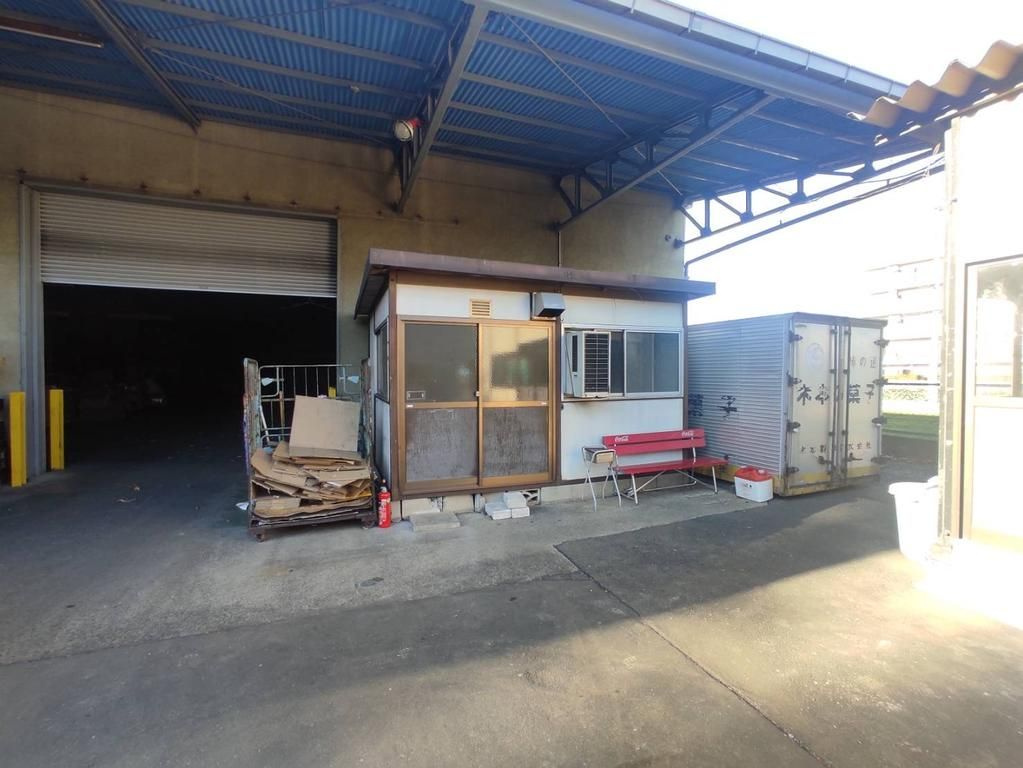 髙正新座倉庫の設備