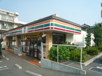 セブン－イレブン 南浦和１丁目店まで350ｍ