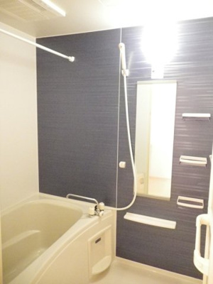 【浴室】 | シャー・ヴィラージュＣ