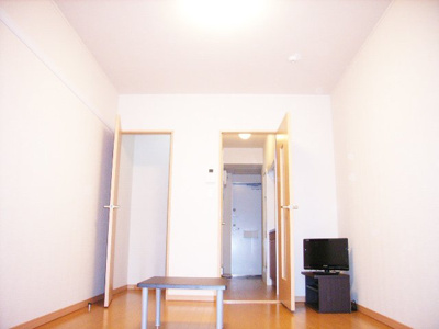 【居間・リビング】 | レオパレスかわせみ