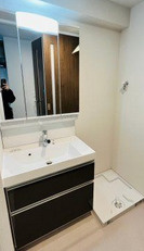 滝川公園プライマリーワンの洗面所