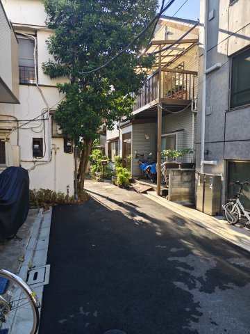 西尾久3丁目売地の前面道路含む現地写真