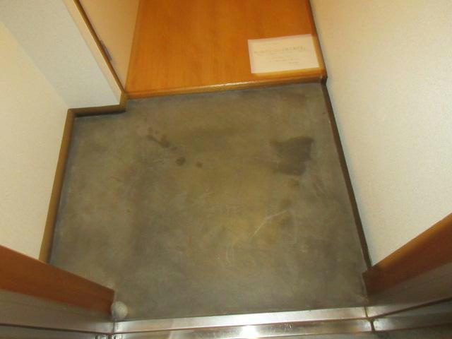 サンシャイン223の玄関