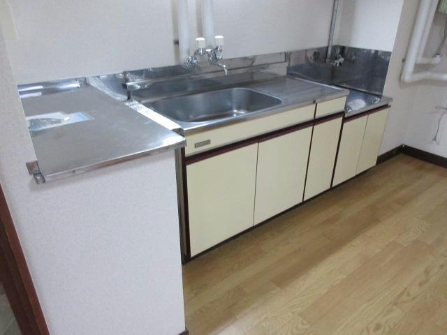 コーポサンシャインのキッチン