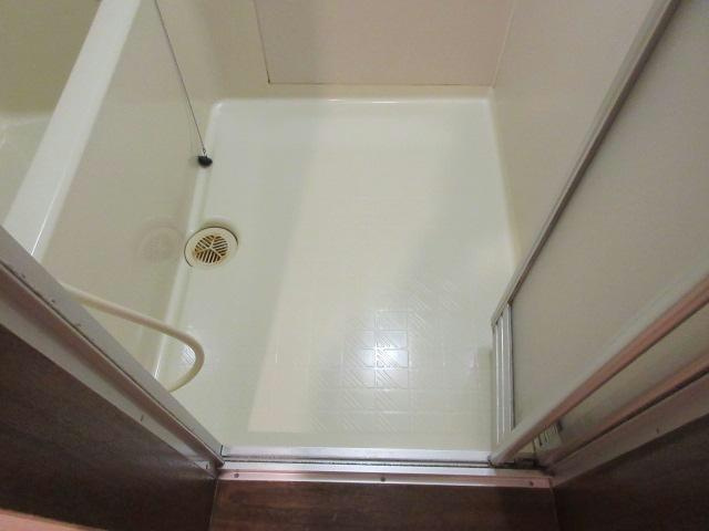 ベルピア18の浴室