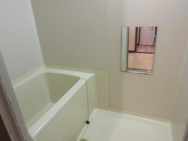 ベルピア18の浴室