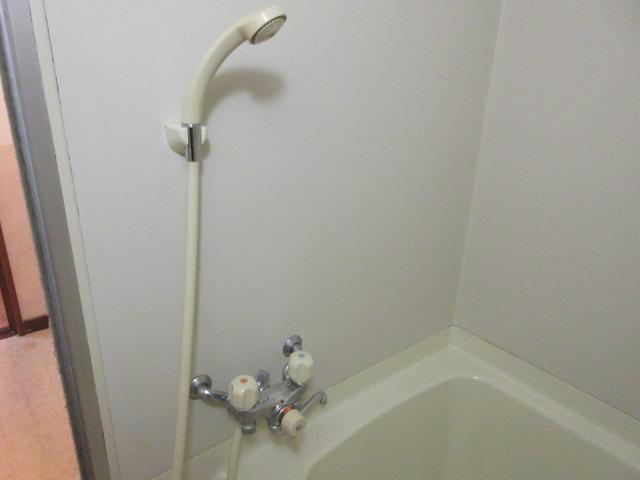 ベルピア18の浴室