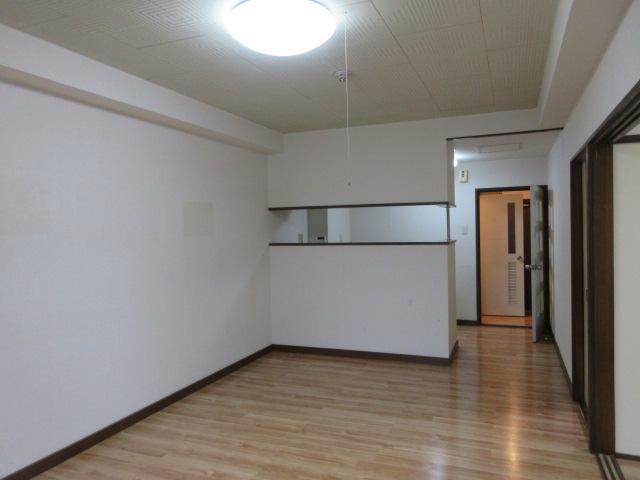 ベルピア18の居間・リビング