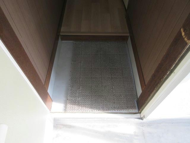 １２２ハイムの玄関