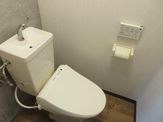 レジデンスマンワⅢのトイレ