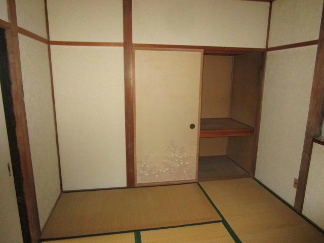 荒城マンションの居間・リビング