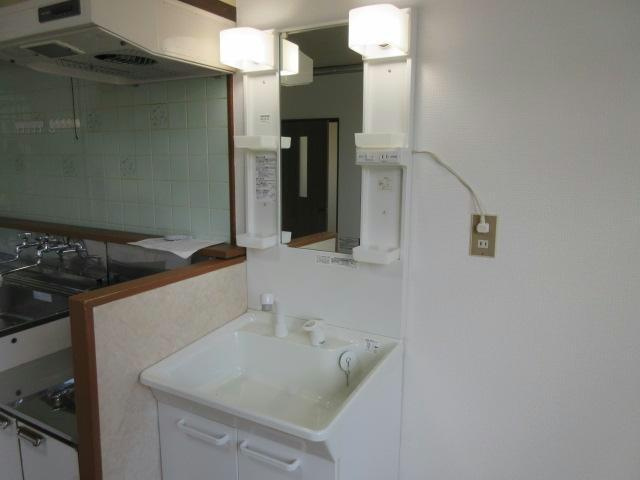 コーポ伊塚の洗面所