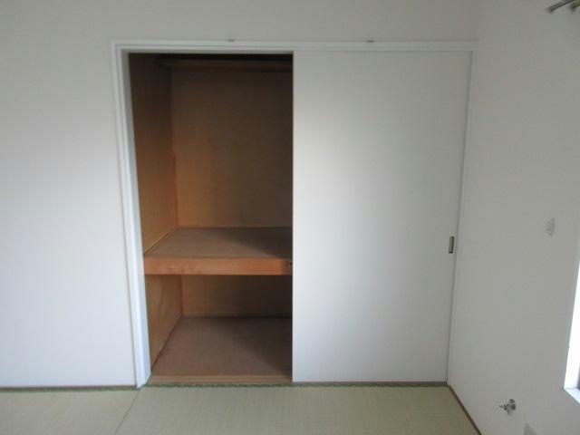 西13南29一棟二戸の収納