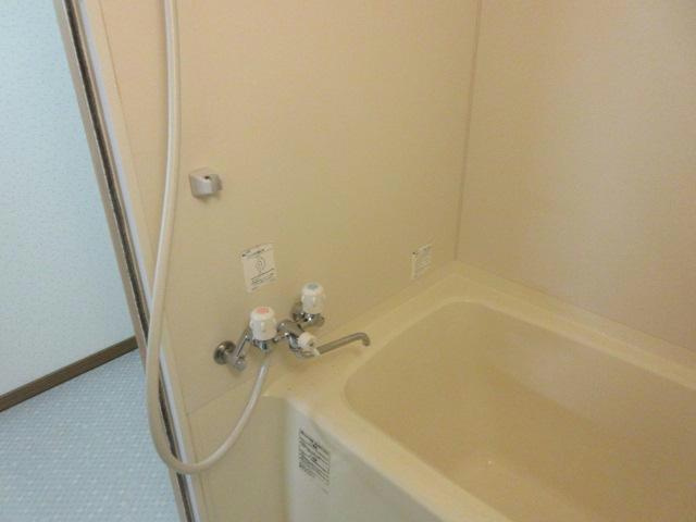 アロウンズマンョン123の浴室