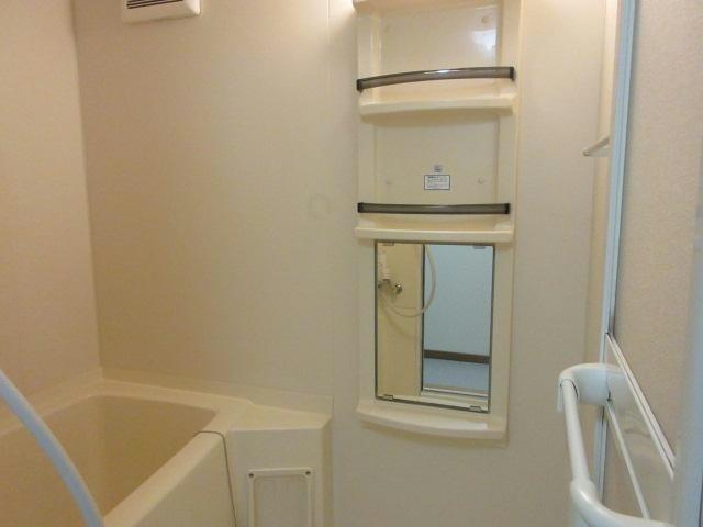 アロウンズマンョン123の浴室