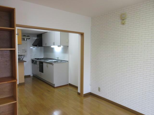 アロウンズマンョン123の居間・リビング