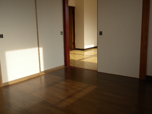 サンブライトハイツ　NO.Ⅰの居間・リビング