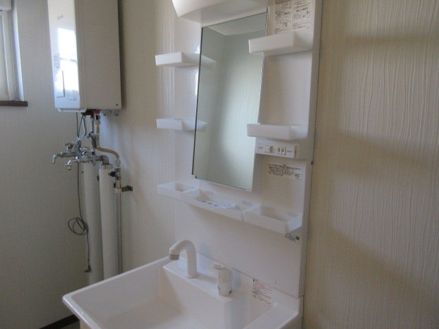 ラッキー・ストリッジⅠの独立洗面台