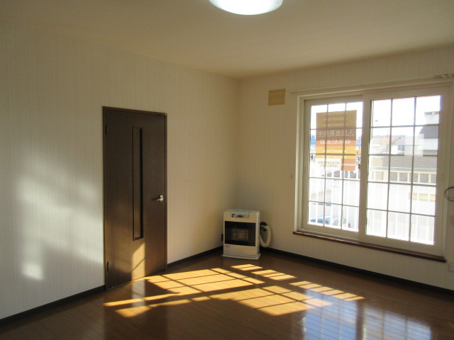 ラッキー・ストリッジⅠの居間・リビング