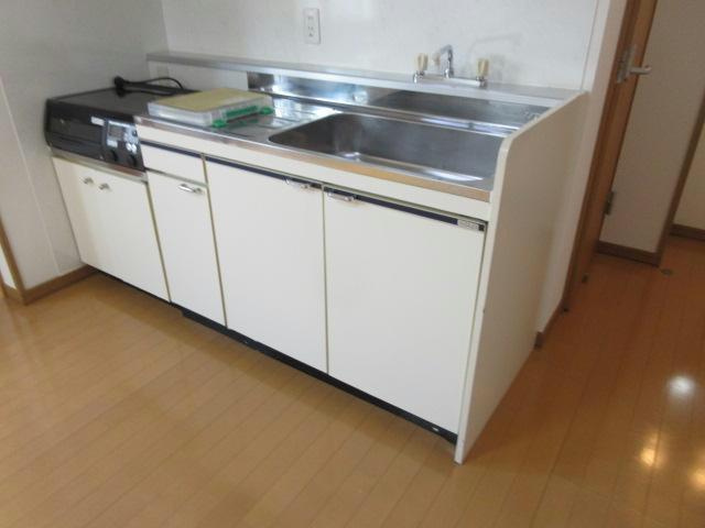 EAST AOYAMAのキッチン