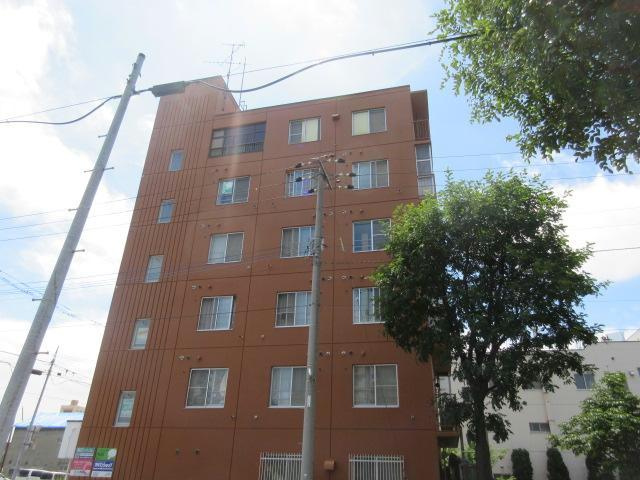 チェリーガーデンの外観