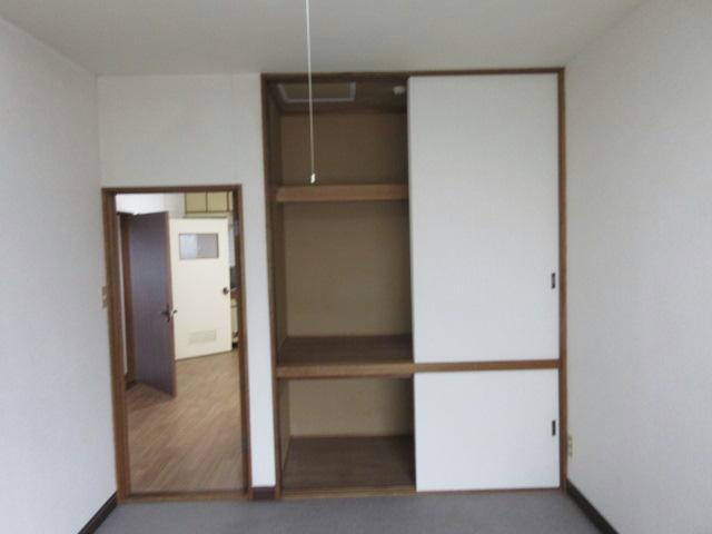 北海コーポの居間・リビング