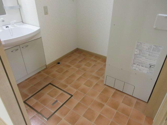 グラシアス帯広RT（東棟）の洗面所
