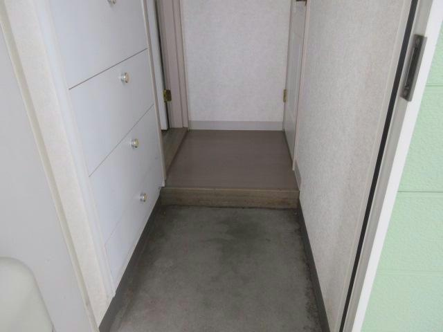 プロムナードの玄関