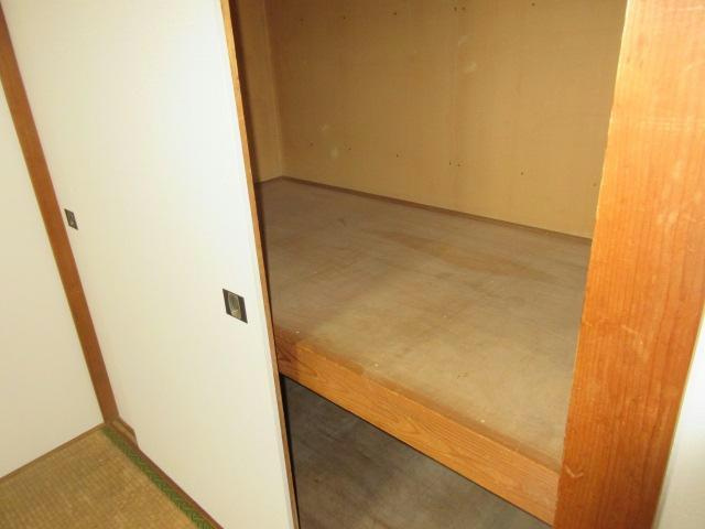 桐朋ハイツの収納