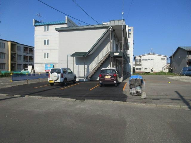 桐朋ハイツの駐車場