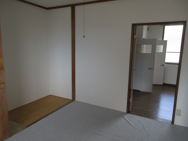 春日ハイツAの和室