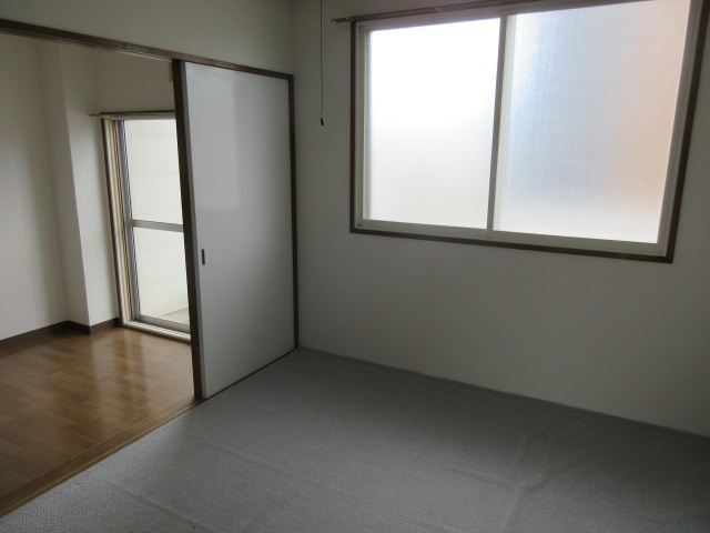 春日ハイツAの和室