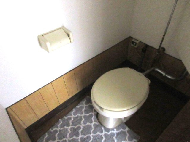 春日ハイツAのトイレ