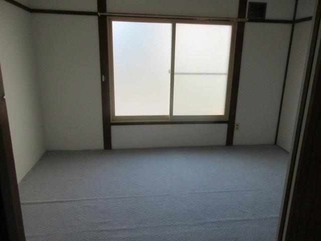 桐朋ハイツの居間・リビング