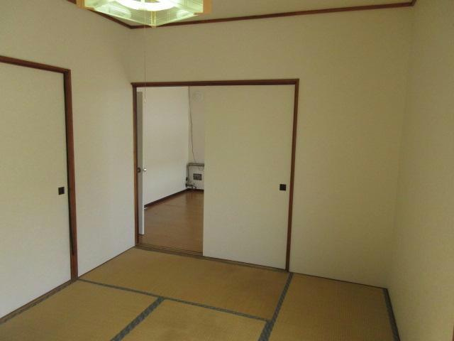 喜多ハイツの和室