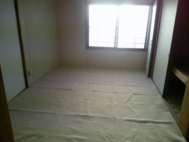 池田旭町貸家の和室