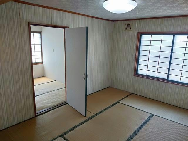 池田旭町貸家の内装