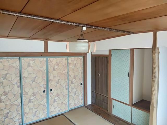 池田旭町貸家の内装