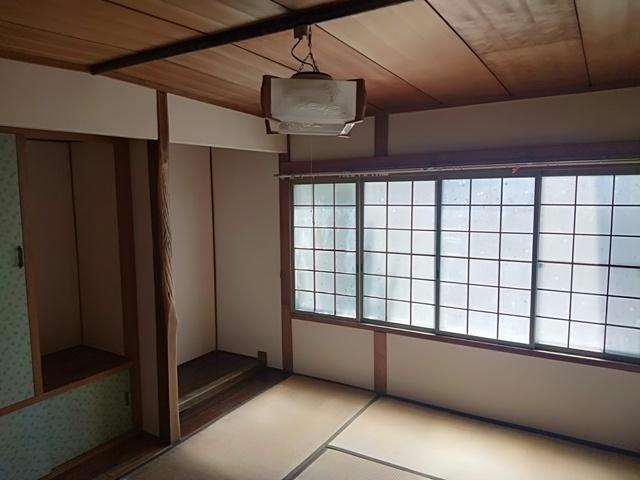 池田旭町貸家の内装
